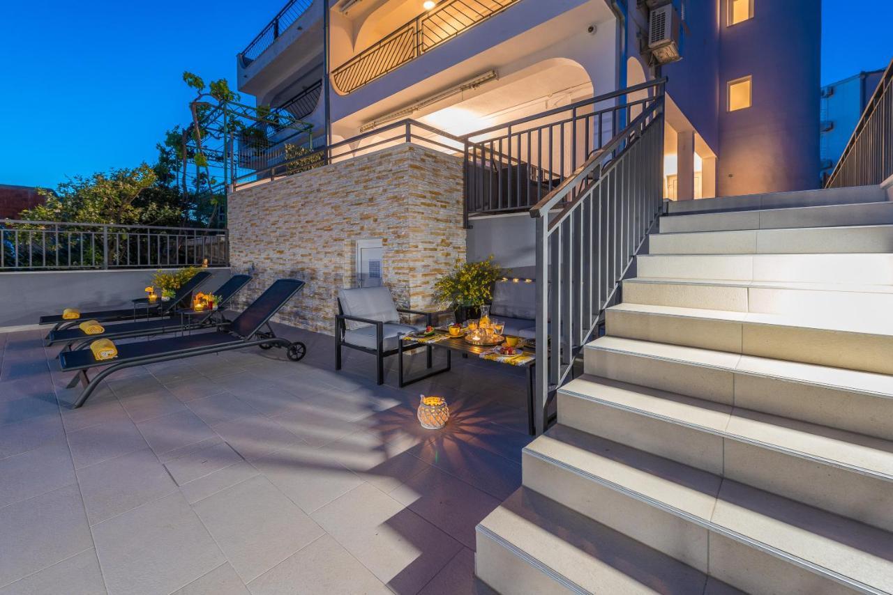 Villa Seaview With Pool - Apartment Cotton Трогир Экстерьер фото