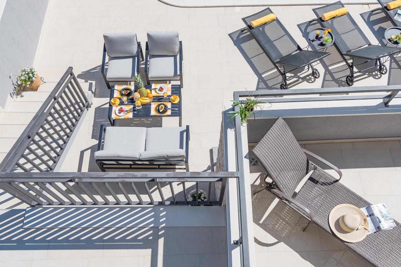 Villa Seaview With Pool - Apartment Cotton Трогир Экстерьер фото